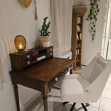 Arènes Congrès Ecofriendly Centre Appartement *